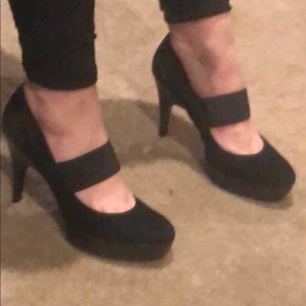 Pedro Garcia size 10 black heels